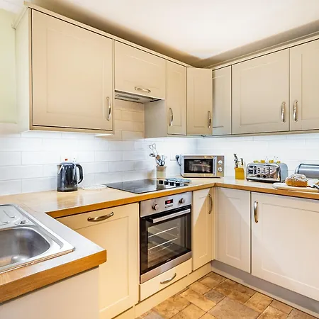 2 Fairview Terrace Ambleside